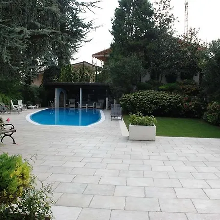 公寓 Giardino Del Lago Adiacente Ospedale